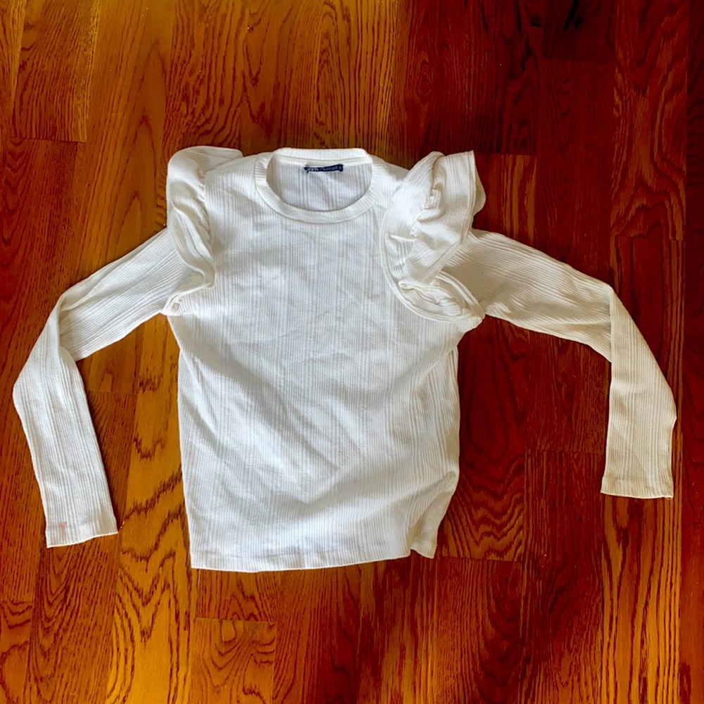 Cream long serve ZARA shirt with ruffles